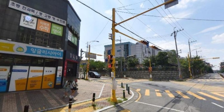 잉글리시아이 압량초점 학원 대표 이미지