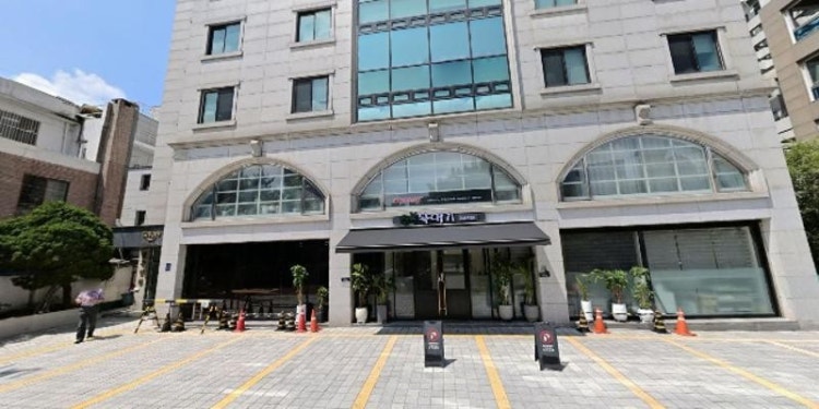 산꼭대기미술학원 대표 이미지