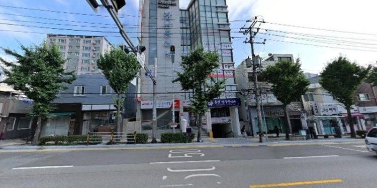 더슈프림학원 대표 이미지